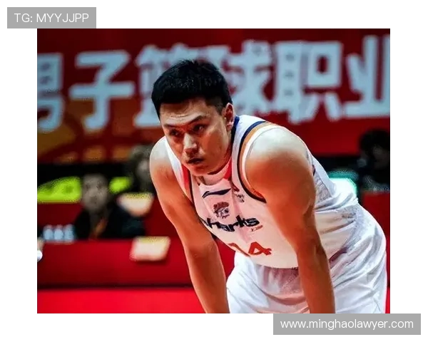 上海篮球队以67分领跑世锦赛积分榜展现强劲实力